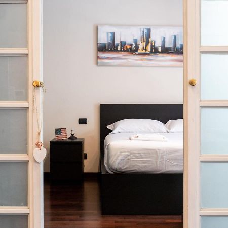 The Best Rent - Modern Duomo Apartment Milano Esterno foto
