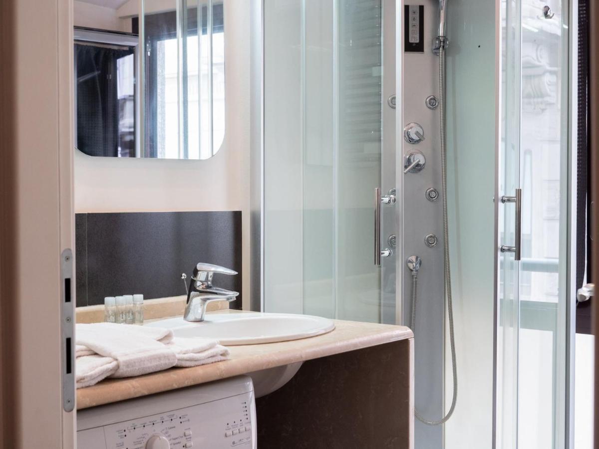 The Best Rent - Modern Duomo Apartment Milano Esterno foto